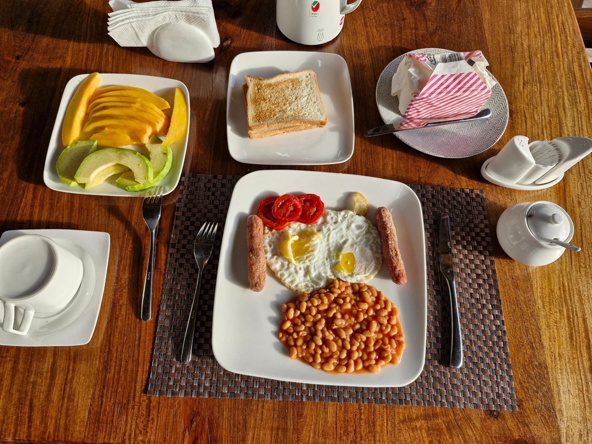 64 Zenj House Luxury Airport B&B Mbweni Extérieur photo